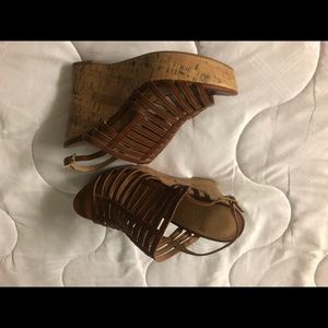 Stylish women’s summer shoes. (Franco Sarlo) 6.5M